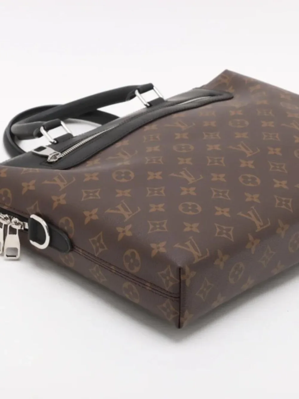 Louis Vuitton Monogram Macassar Porte Documents Jour NM Brown x Black